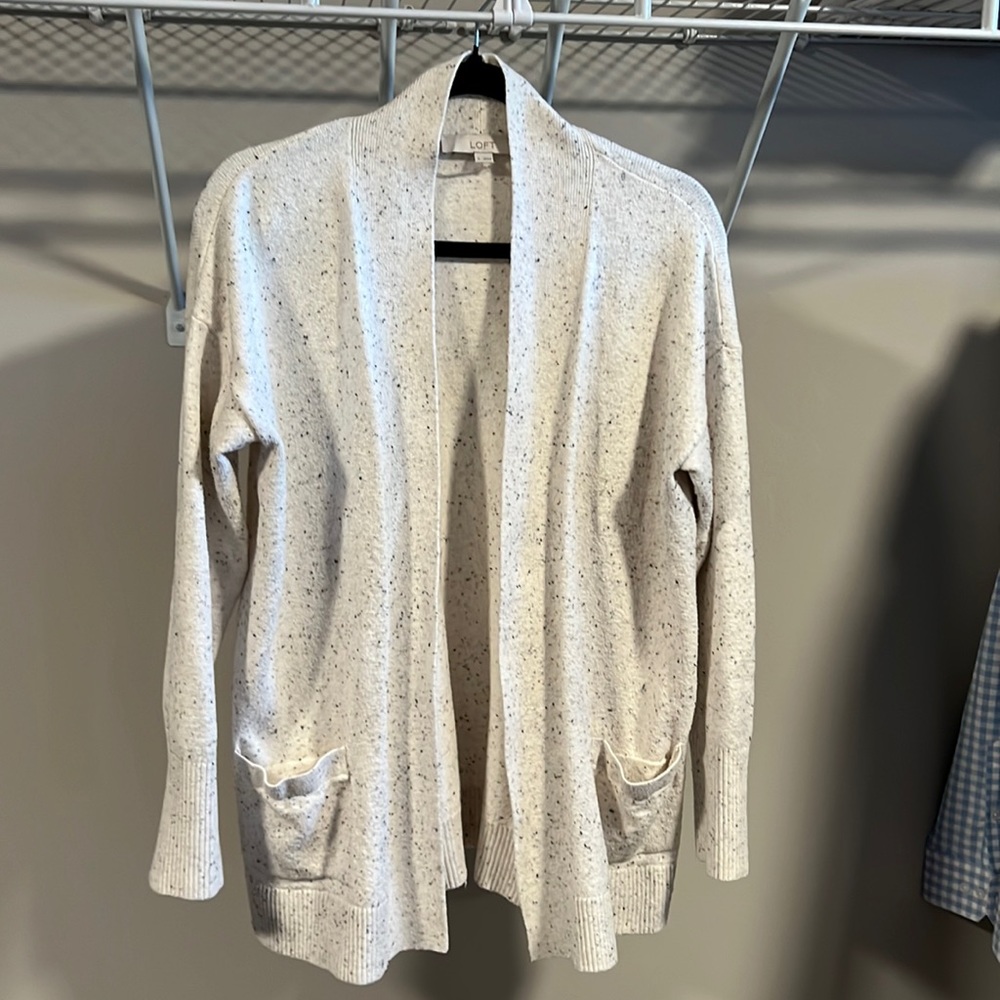 LOFT Speckled Cream Cardigan